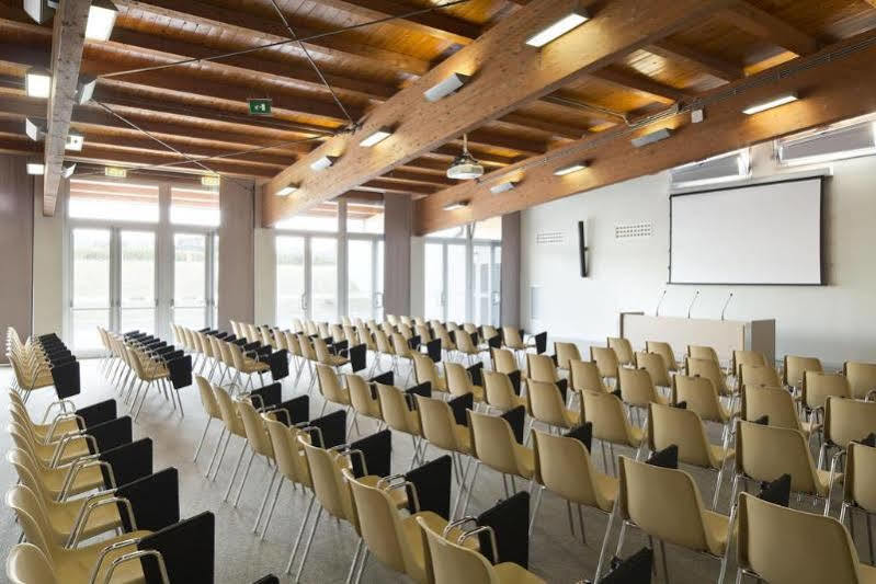 Unahotels Bologna San Lazzaro ซานลาซโซโร ดี ซาเวนา ภายนอก รูปภาพ